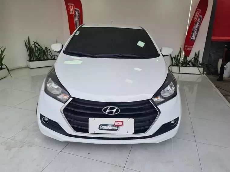 Hyundai HB20 Branco 13