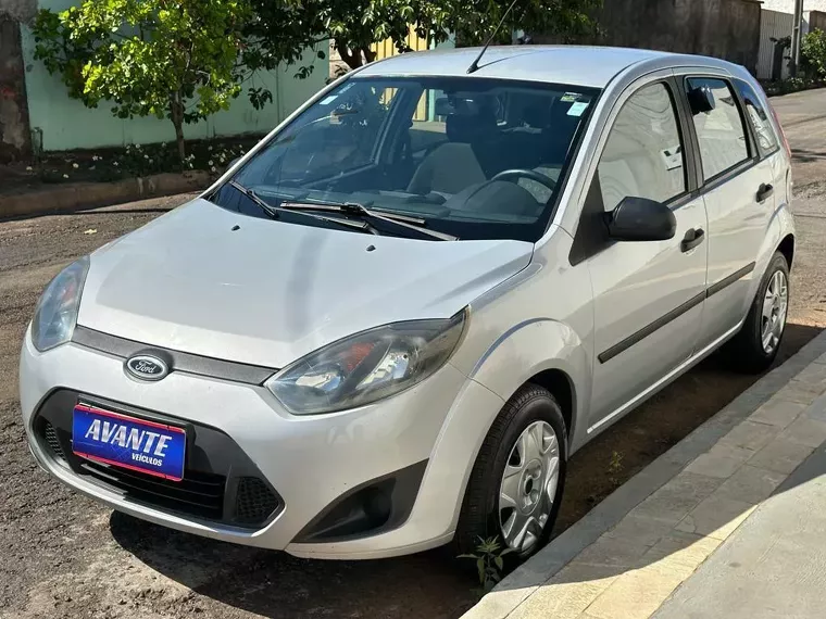 Ford Fiesta Prata 16