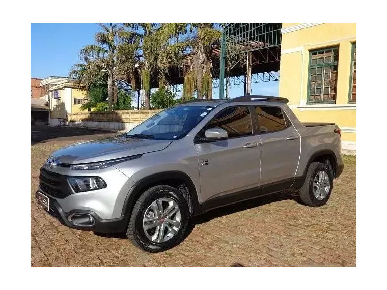 Fiat Toro Cinza 6