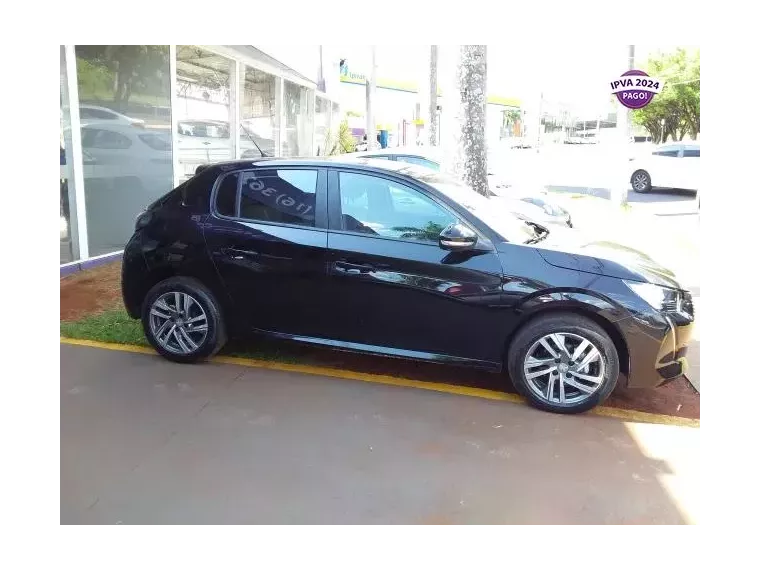 Peugeot 208 Preto 2