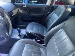 Volkswagen Polo Sedan