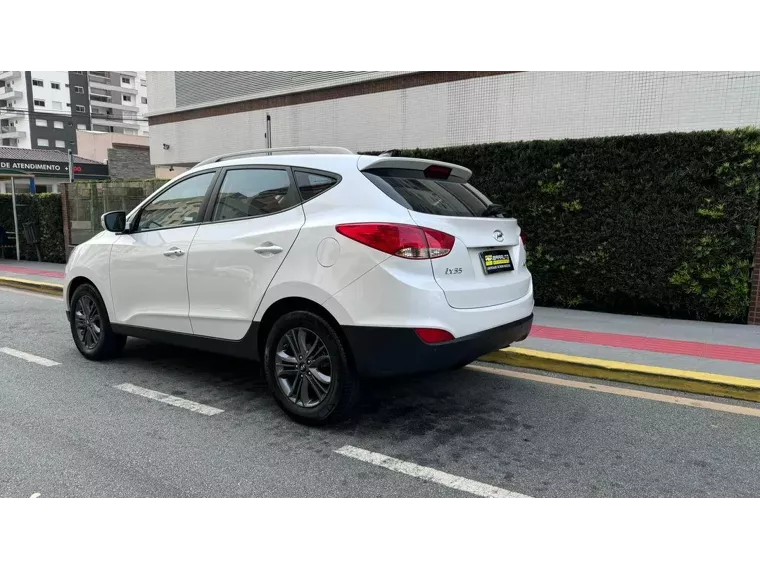 Hyundai IX35 Branco 4