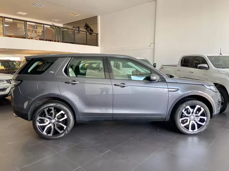 Land Rover Discovery Sport Cinza 11