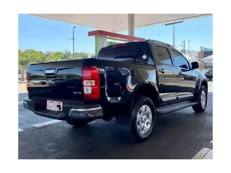 Chevrolet S10 Preto 5