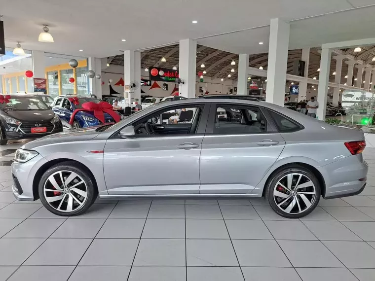 Volkswagen Jetta Prata 18