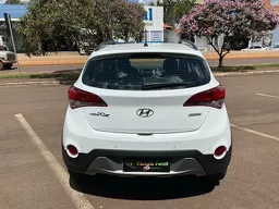 Hyundai HB20X