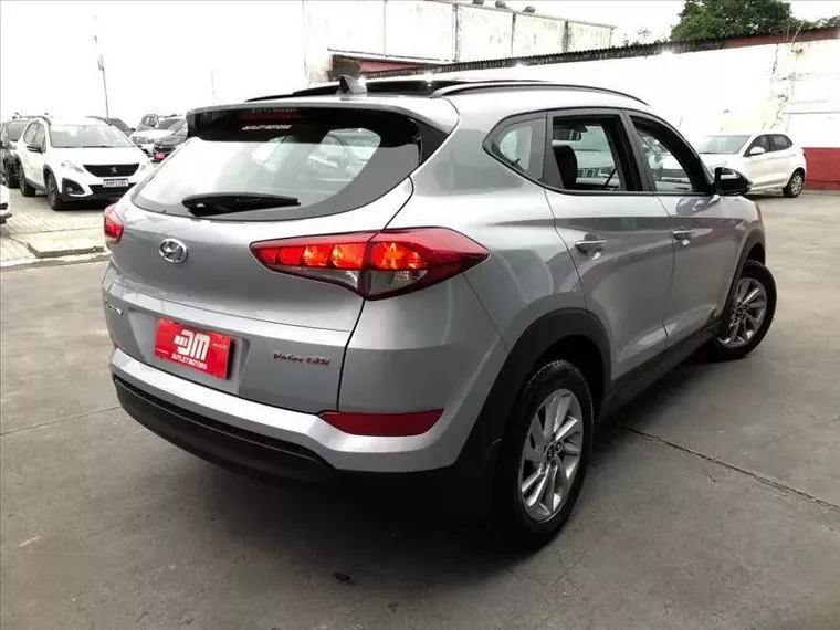 Hyundai Tucson Prata 1