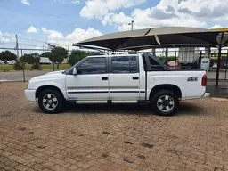 S10