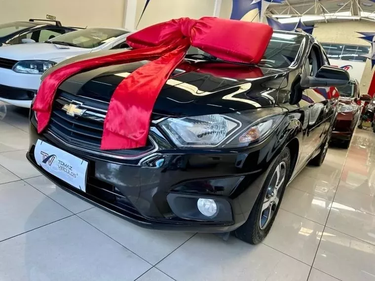 Chevrolet Onix Preto 1