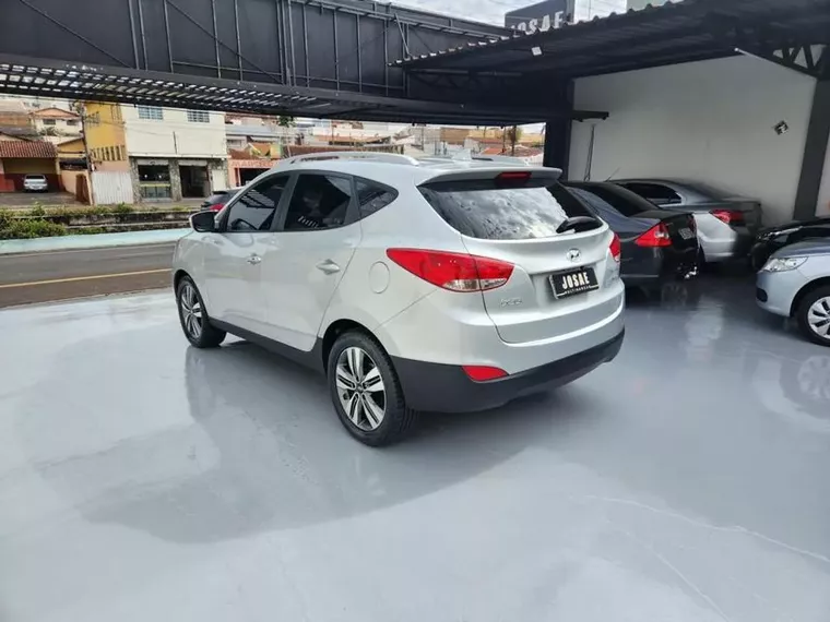 Hyundai IX35 Prata 3