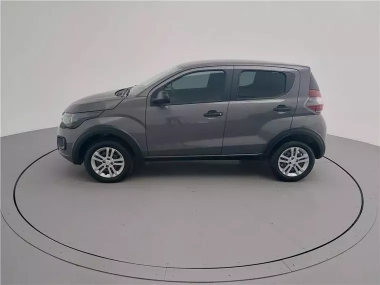 Fiat Mobi Prata 13