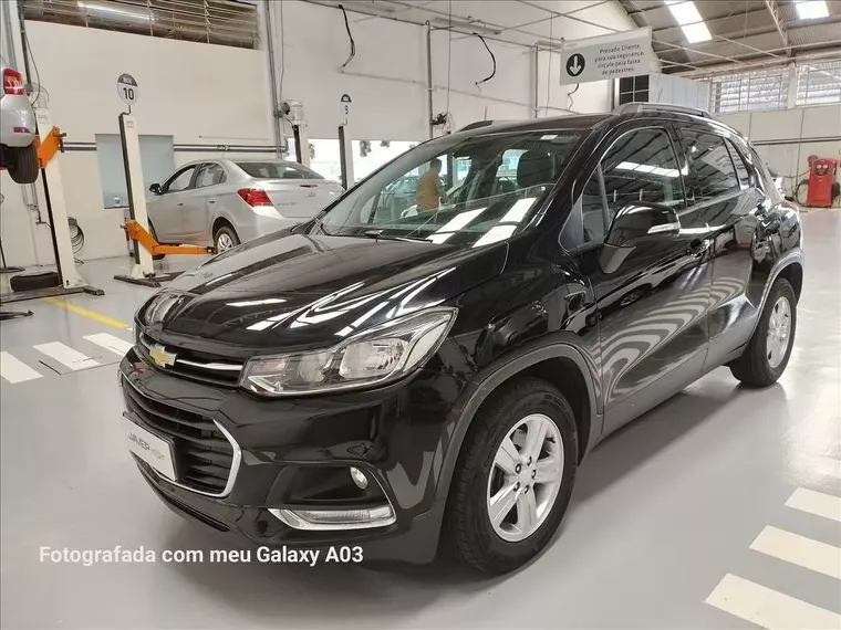 Chevrolet Tracker Preto 2