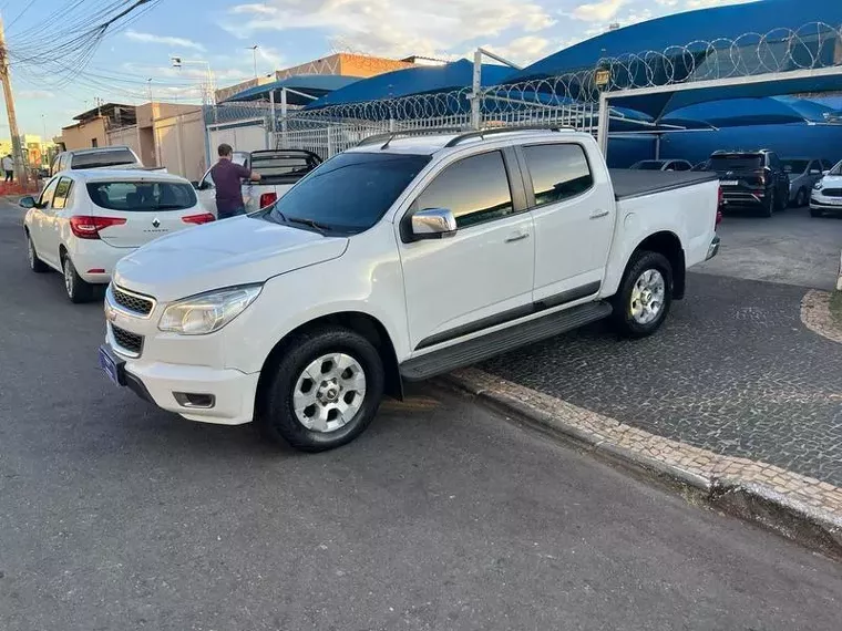 Chevrolet S10 Branco 12