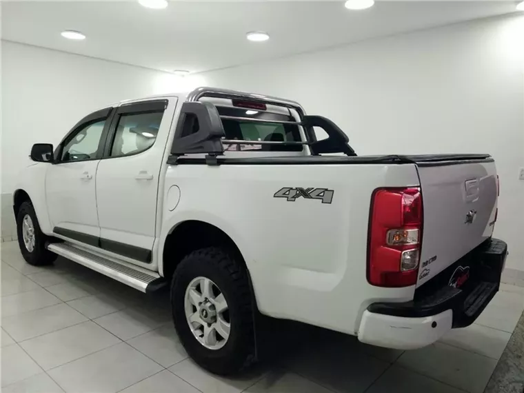 Chevrolet S10 Branco 5