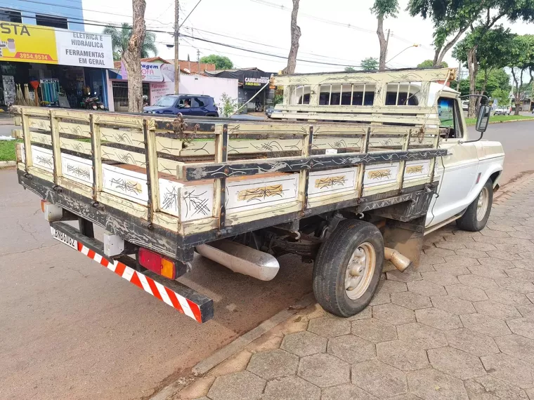 Chevrolet D10 Branco 4