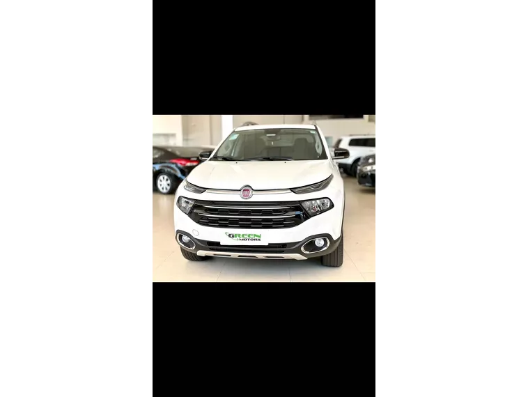 Fiat Toro Branco 13