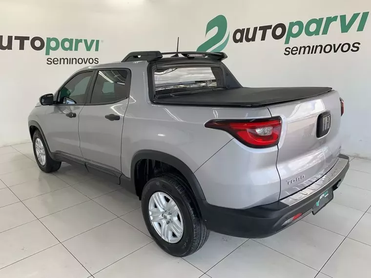 Fiat Toro Prata 9