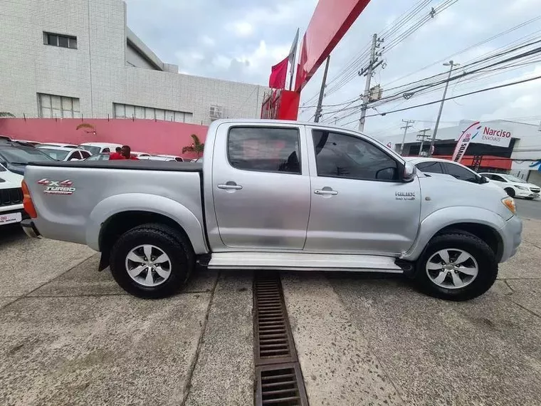 Toyota Hilux Prata 7