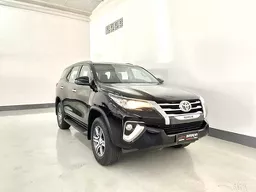 Toyota Hilux SW4