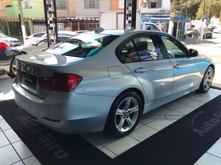 BMW 320i Prata 3