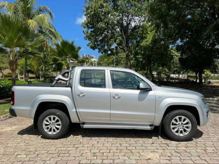 Volkswagen Amarok Prata 9