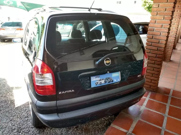 Chevrolet Zafira Preto 1