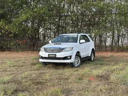 Toyota Hilux SW4