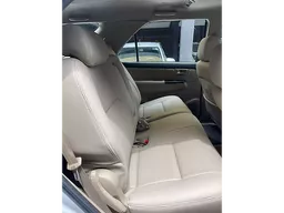 Toyota Hilux SW4