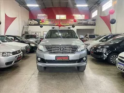 Toyota Hilux SW4