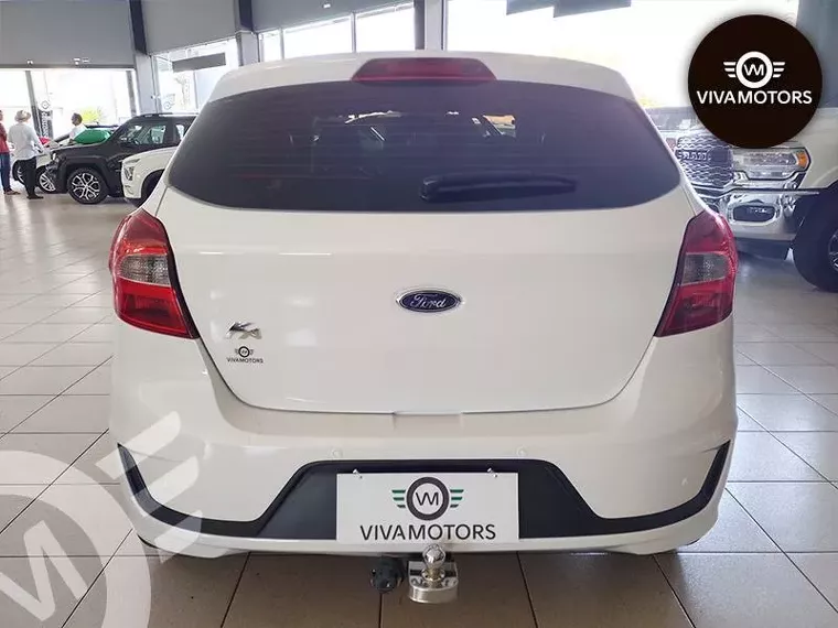 Ford KA Branco 10