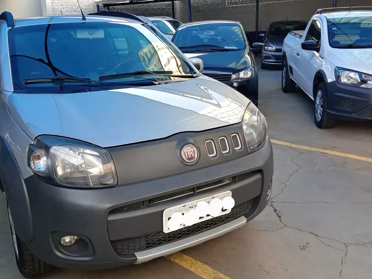 Fiat Uno Prata 3