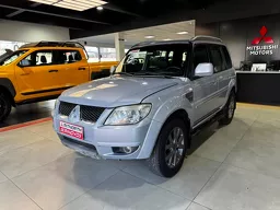 Mitsubishi Pajero TR4