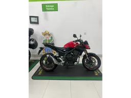 CB 500