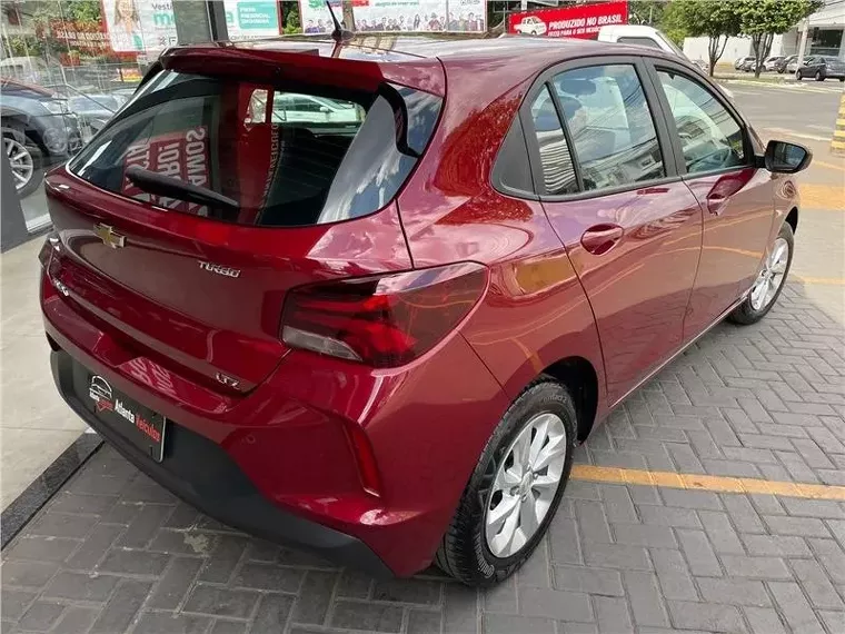 Chevrolet Onix Vermelho 2