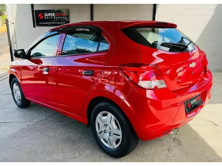 Chevrolet Onix Vermelho 5