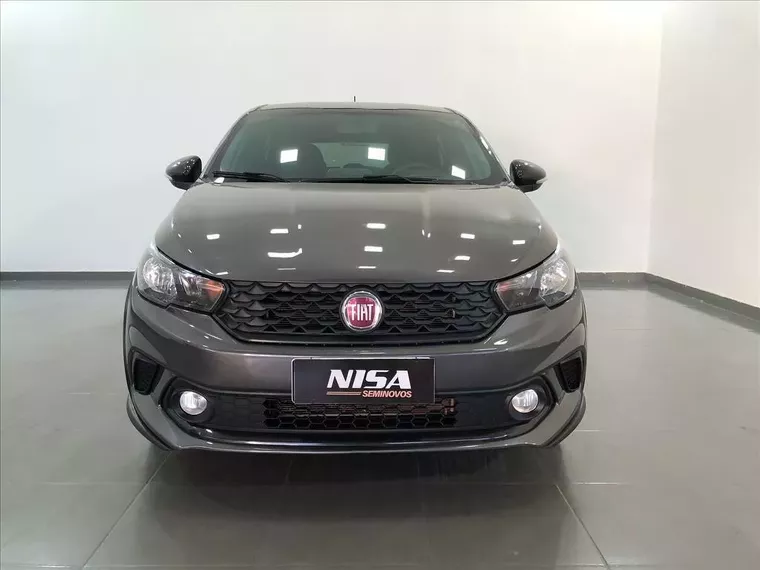 Fiat Argo Cinza 4