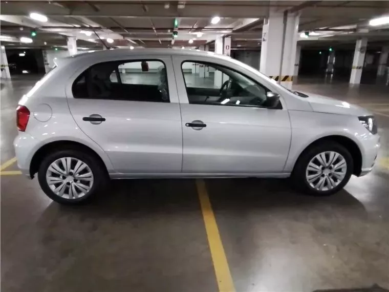 Volkswagen Gol Prata 3