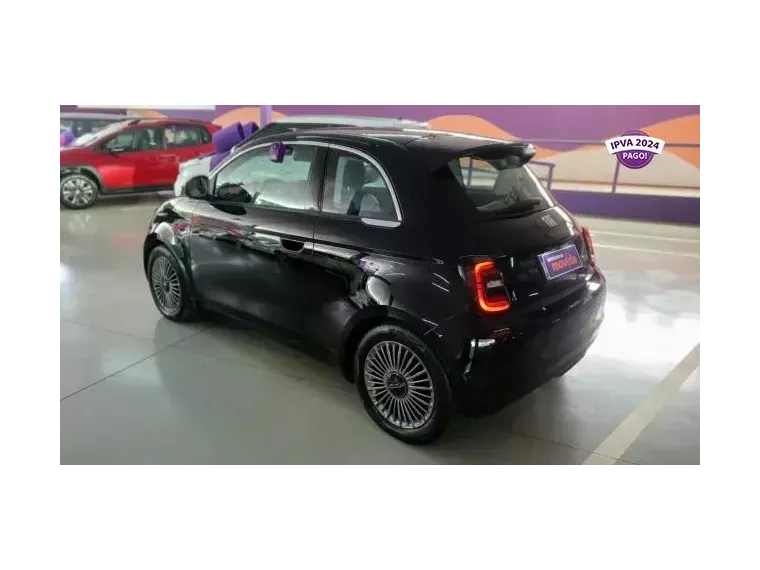 Fiat 500 Preto 9