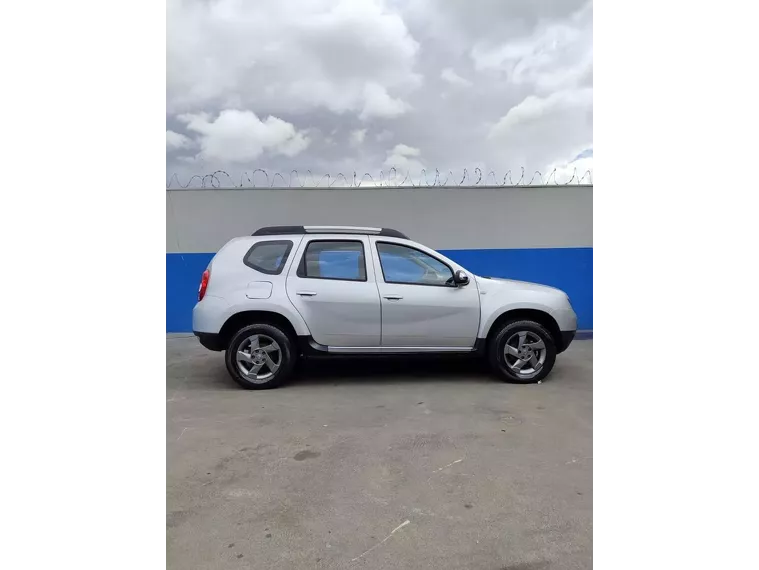 Renault Duster Prata 2