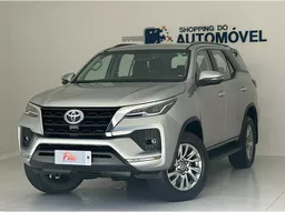 Toyota Hilux SW4