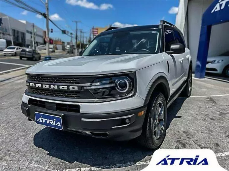 Ford Bronco Sport Branco 11