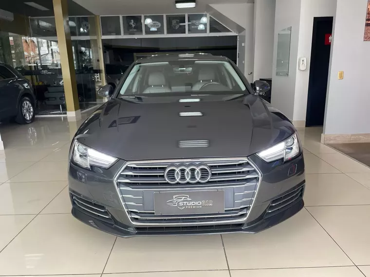 Audi A4 Cinza 46