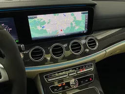 Mercedes-benz E 63 AMG