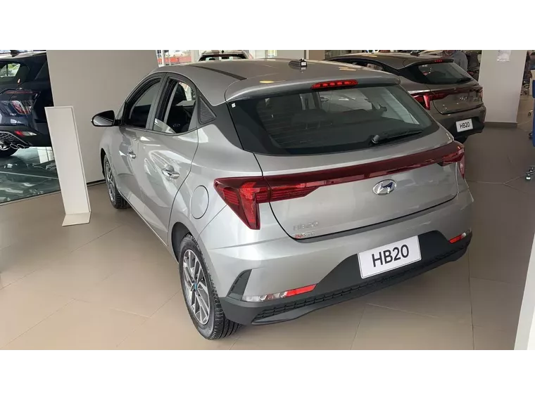 Hyundai HB20S Branco 4