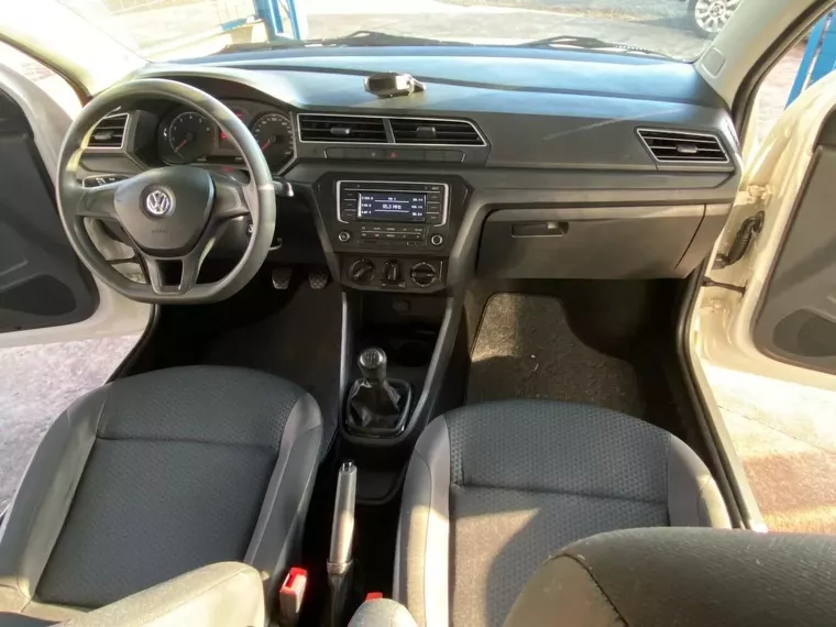 Volkswagen Gol Branco 9