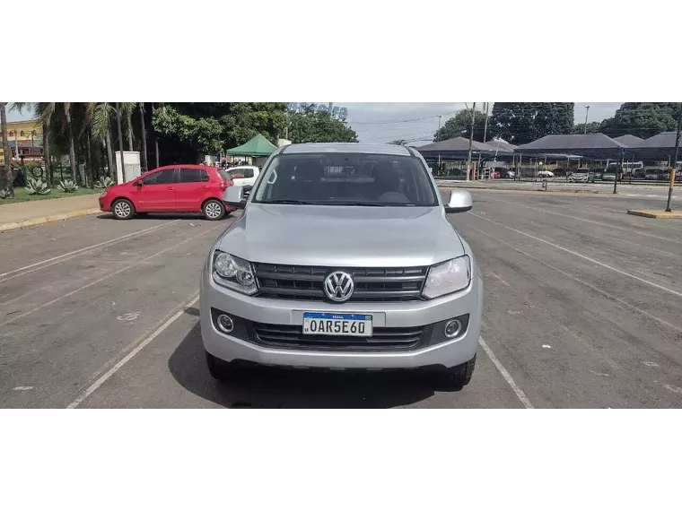 Volkswagen Amarok Prata 2