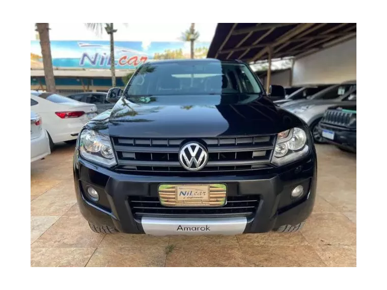 Volkswagen Amarok Preto 1