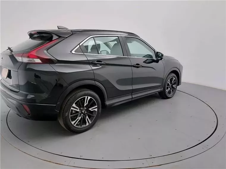 Mitsubishi Eclipse Cross Preto 13