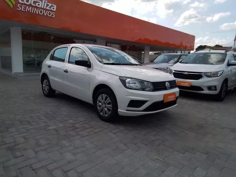 Volkswagen Gol Branco 10