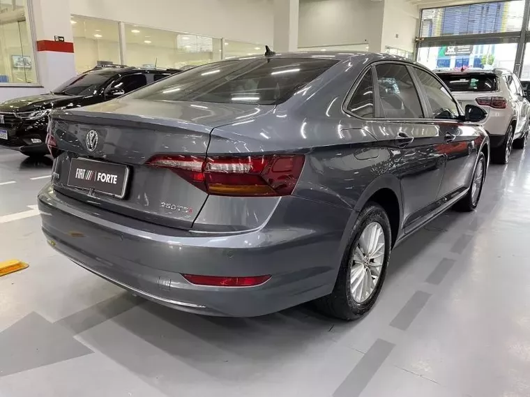 Volkswagen Jetta Cinza 20